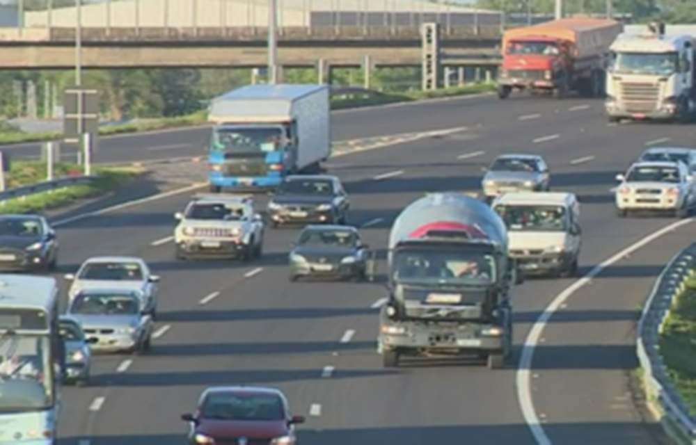 Ir para  <p>A Pol&iacute;cia Rodovi&aacute;ria Federal (PRF) multou 86 motoristas por&nbsp;embriaguez ao volante durante a opera&ccedil;&atilde;o "Viagem Segura de Natal" nas estradas federais do Rio Grande do...